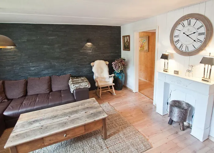 2br Close To Area And Jungfrau Train شقة جريندلوالد